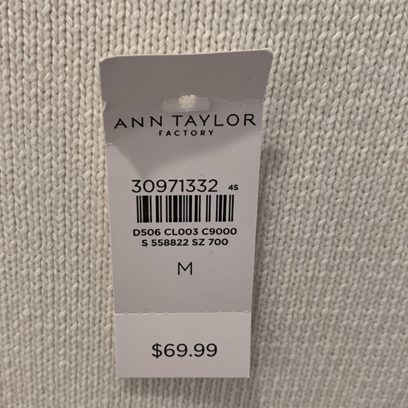 Puffed sleeve open weave scoop neck sweater - Picture 2 of 6